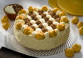 RDS TORTA ST HONORE'1.3 KG available from our uk store